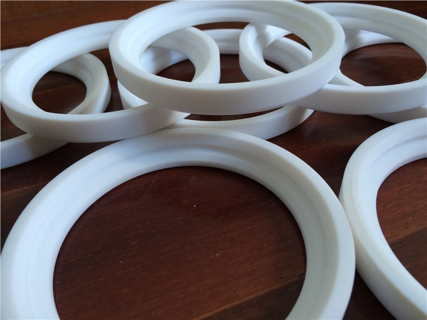 密封橡膠制品可以分為油封、O型密封圈、異型密封件和密封條4大種類。