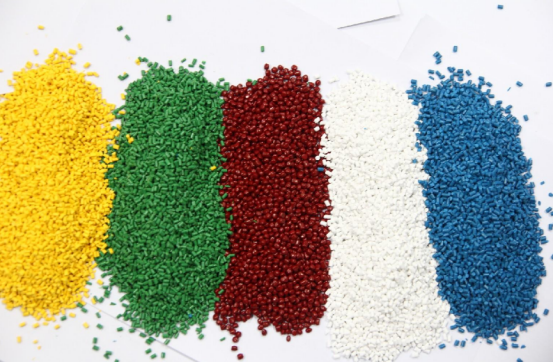 根據(jù)著色特性或有機化學(xué)特性使用色素炭黑