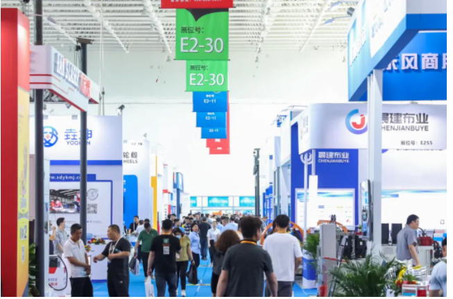 中國作為全球最大的汽車生產(chǎn)和銷售國家，也是最大的汽車輪胎生產(chǎn)和出口國家。山東省在中國的輪胎產(chǎn)量中占據(jù)重要地位。因此，中國(廣饒)國際橡膠輪胎暨汽車配件展覽會成為中國輪胎行業(yè)走向國際市場的重要平臺。展會不僅提供了一個展示最新產(chǎn)品、技術(shù)和創(chuàng)新的機會，還促進了國內(nèi)外企業(yè)之間的交流與合作。