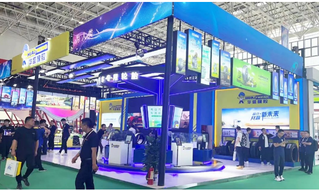 阿里·賈比在與華盛橡膠的外貿(mào)銷售總監(jiān)進(jìn)行洽談后，決定在6月份帶領(lǐng)團(tuán)隊(duì)親臨伊拉克，進(jìn)行實(shí)地考察和洽談合作事宜。阿里·賈比表示，通過(guò)參加展會(huì)，他們直接找到了源頭工廠，華盛橡膠的產(chǎn)品完全滿足了他們的需求。