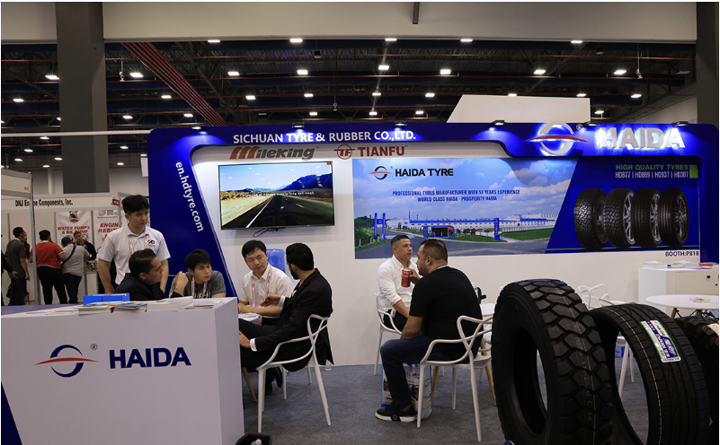 海大集團(tuán)的展位吸引了眾多來(lái)自中美洲七國(guó)以及南美的客商