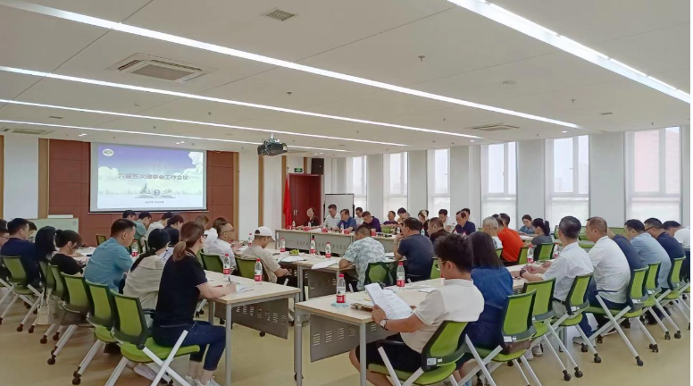 寧波涂裝協(xié)會(huì)六屆五次理事會(huì)于7月22日下午在寧波召開。