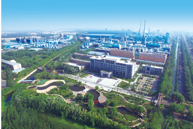 此次金能集團榮登山東民企百強榜單，充分證明了其在該地區(qū)的實力和貢獻。金能集團表示，將繼續(xù)發(fā)揚“數(shù)一數(shù)二”的企業(yè)精神，為股東、客戶、員工以及整個社會創(chuàng)造更大的價值。