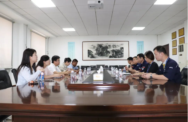 東營(yíng)市墾利區(qū)科技局張鵬局長(zhǎng)一行赴山東耐斯特炭黑有限公司開(kāi)展調(diào)研活動(dòng)