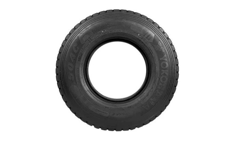 橫濱橡膠公司宣布，將召回其在北美市場銷售的6992條商用輪胎。據(jù)了解，此次召回的產(chǎn)品型號(hào)為504C，尺寸為11R22.5。該款輪胎是一款專為商用車設(shè)計(jì)的公路全季節(jié)輪胎。