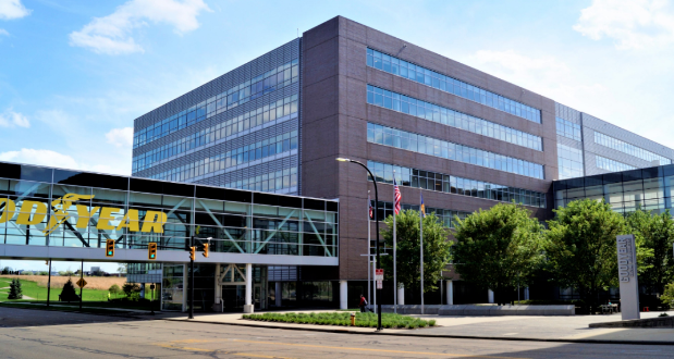 不僅如此，固特異在美洲業(yè)務部門也受到了影響，營業(yè)利潤暴跌了65.8%，銷售額下降了6.6%，而輪胎銷量的下降又被每條輪胎5%的價格增長所抵消。