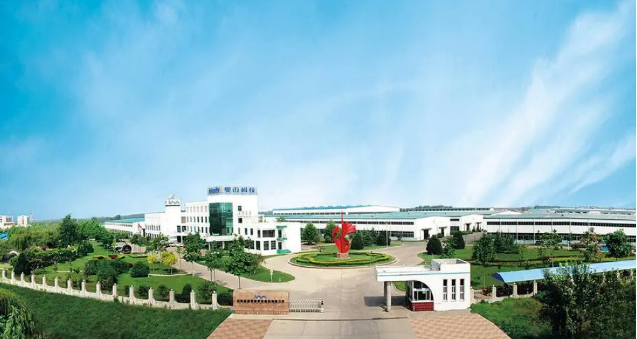 山東豪邁機(jī)械科技股份有限公司的第六屆董事會(huì)第一次會(huì)議在9月15日召開(kāi)，公司的九名董事以及全體監(jiān)事和高管齊聚一堂。