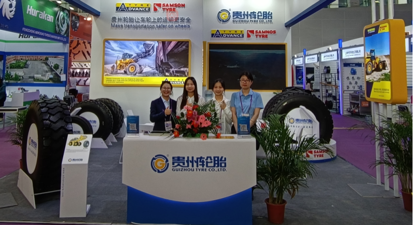 第134屆廣交會于10月15日在廣州隆重開幕，貴州輪胎進(jìn)出口公司精心準(zhǔn)備了一個月，攜235/75R17.5 GL655A、385/95R25 GLB07以及14.00R25 GLR32等數(shù)十款拳頭產(chǎn)品亮相琶洲展館，以真誠的服務(wù)和優(yōu)質(zhì)的產(chǎn)品吸引了眾多國內(nèi)外客戶的青睞。