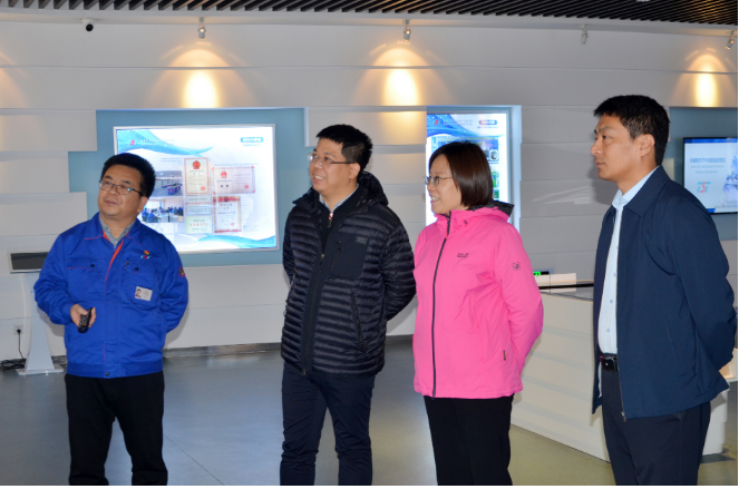 參加“賽象”杯輪胎排名發(fā)布會部分代表蒞臨賽象科技